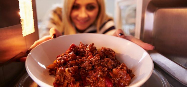 Receitas para Microondas: faça 150 receitas fáceis em casa! Receitas para Microondas: faça 150 receitas fáceis em casa!